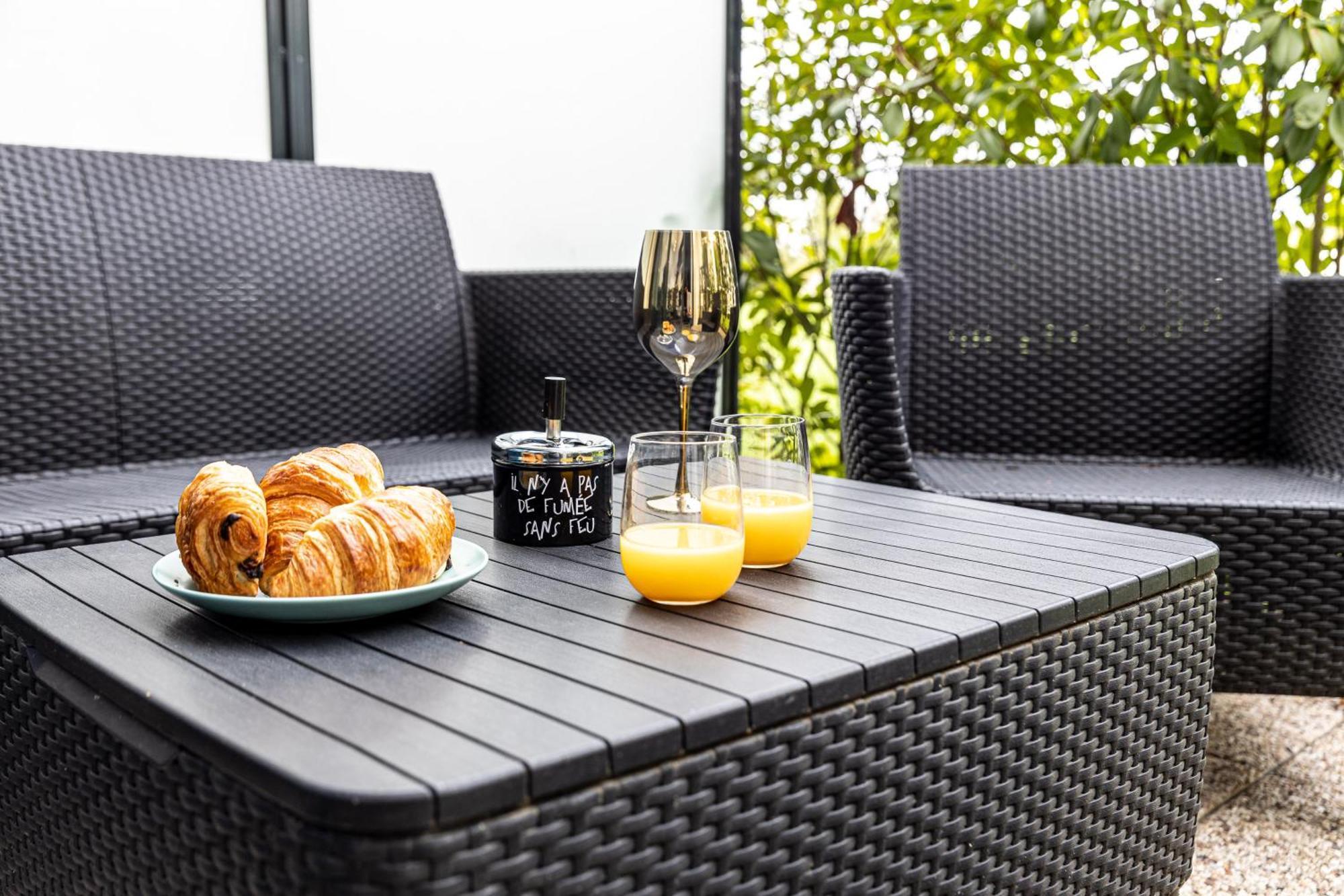 Disneyland 13Min - Kingsize Bed - Private Parking - Terrace - Calm Village Ferrières-en-Brie Buitenkant foto