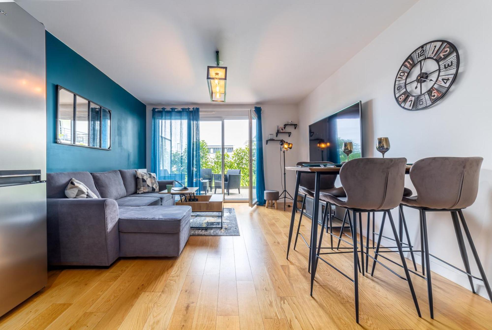 Disneyland 13Min - Kingsize Bed - Private Parking - Terrace - Calm Village Ferrières-en-Brie Buitenkant foto